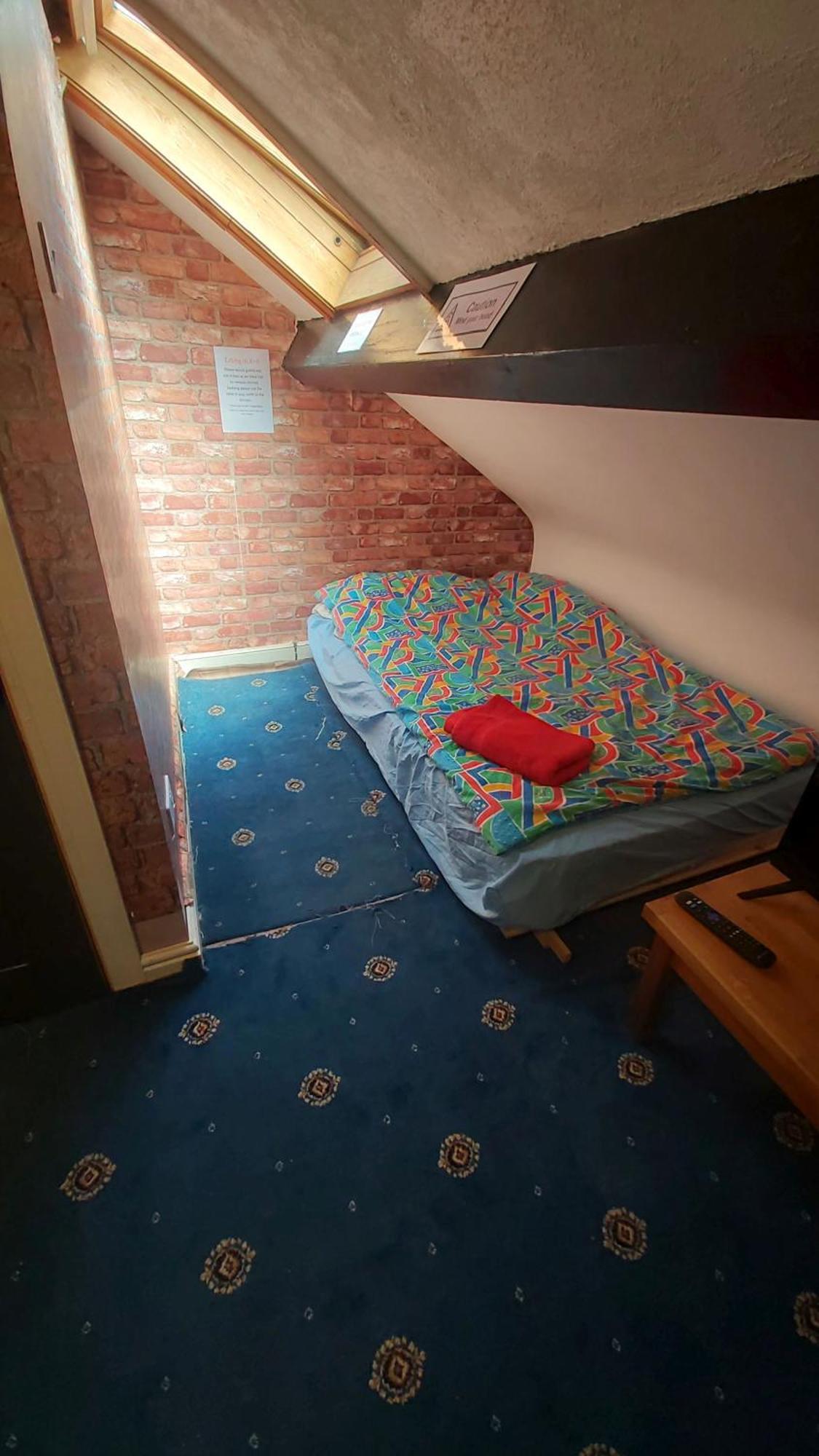 Phoenix Nights Guest House Barrow-in-Furness Exterior photo